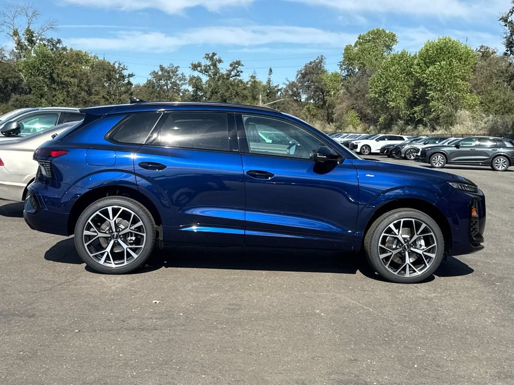 New 2026 Audi Q3 quattro 2.0T AWD/4WD image 4
