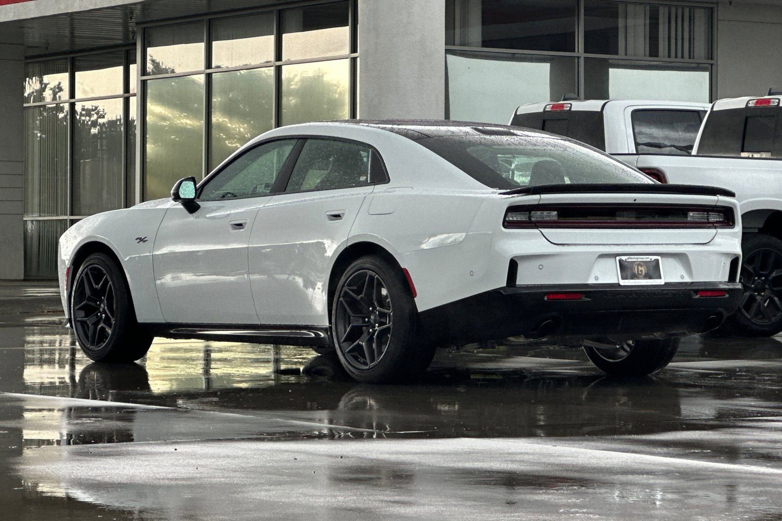New 2026 Dodge Charger R/T AWD/4WD image 4