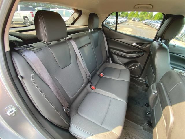 Used 2023 Buick Encore GX Select w/ Safety Package II AWD/4WD image 25