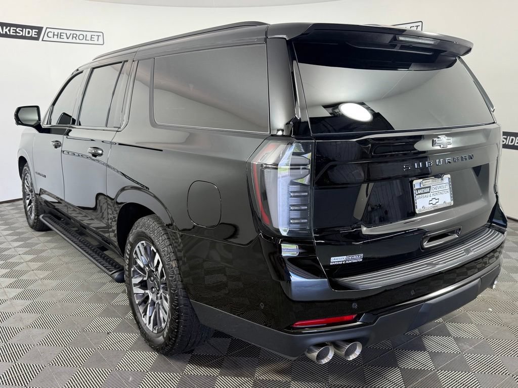 Used 2026 Chevrolet Suburban Z71 w/ Z71 Off-Road Package AWD/4WD image 4