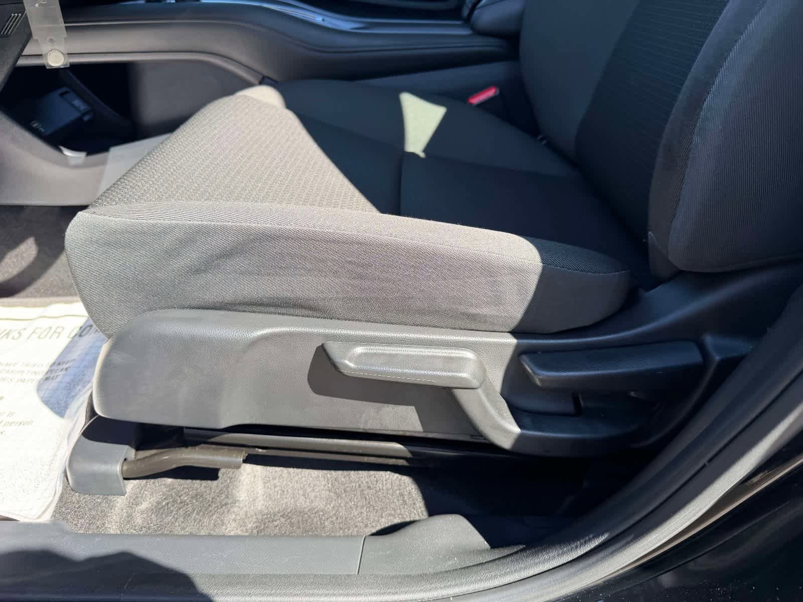 Used 2021 Honda HR-V LX image 14