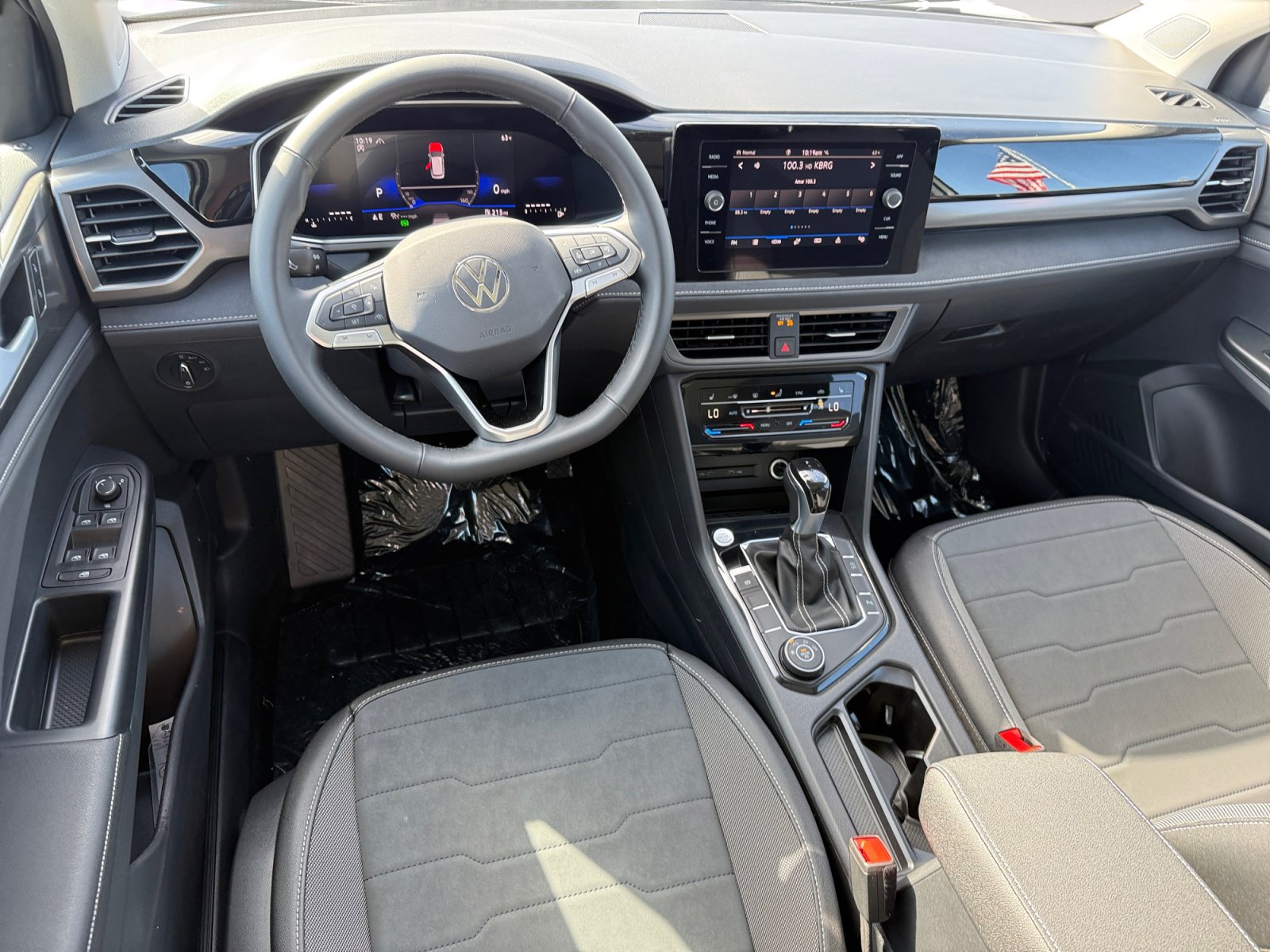 New 2026 Volkswagen Taos SE AWD/4WD image 15