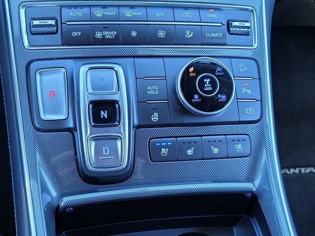 Used 2022 Hyundai Santa Fe Limited AWD/4WD image 19