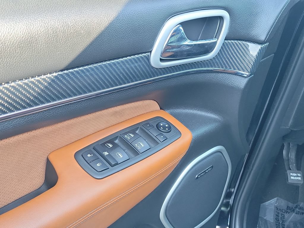 Used 2021 Jeep Grand Cherokee SRT AWD/4WD image 24