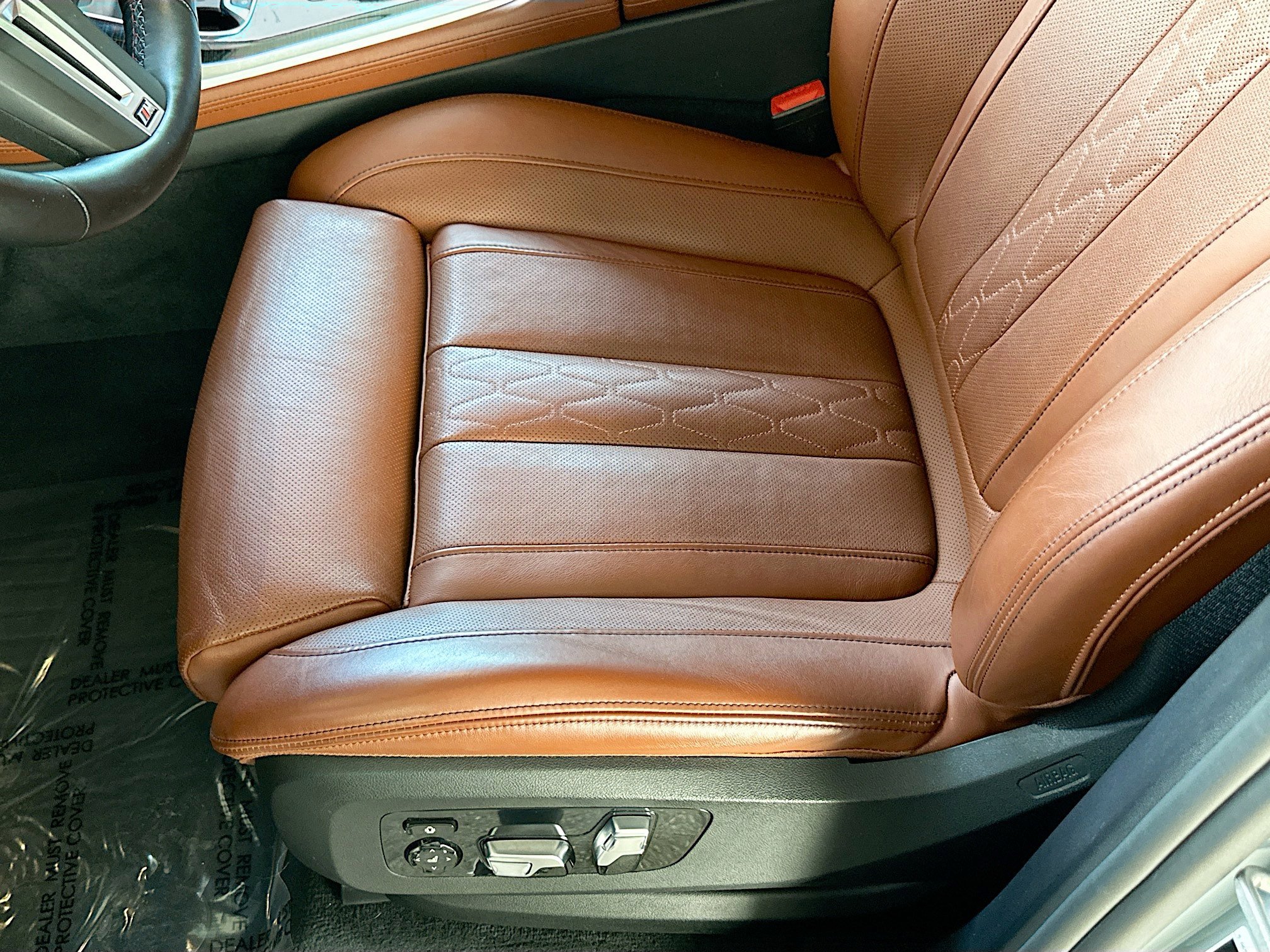 Certified 2024 BMW X7 M60i w/ Executive Package image 20