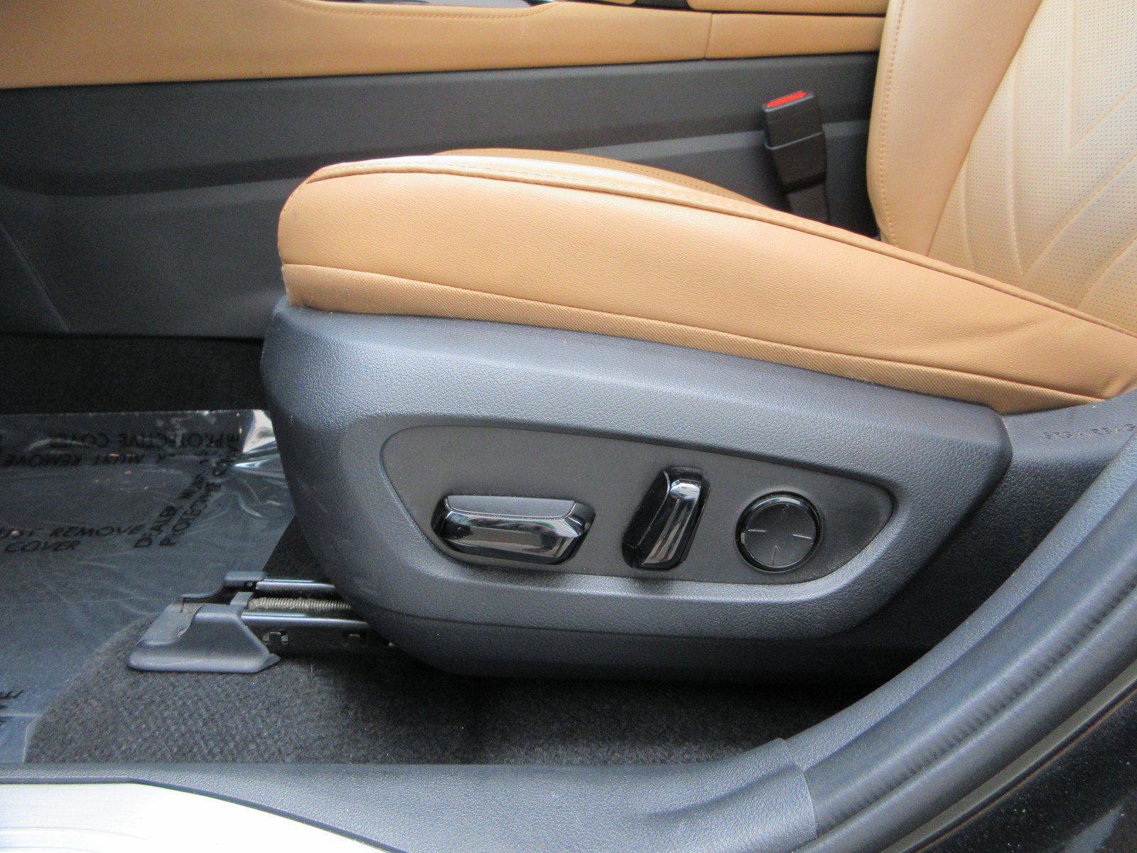 Used 2025 Lexus NX 350h AWD w/ Cold Area Package image 33