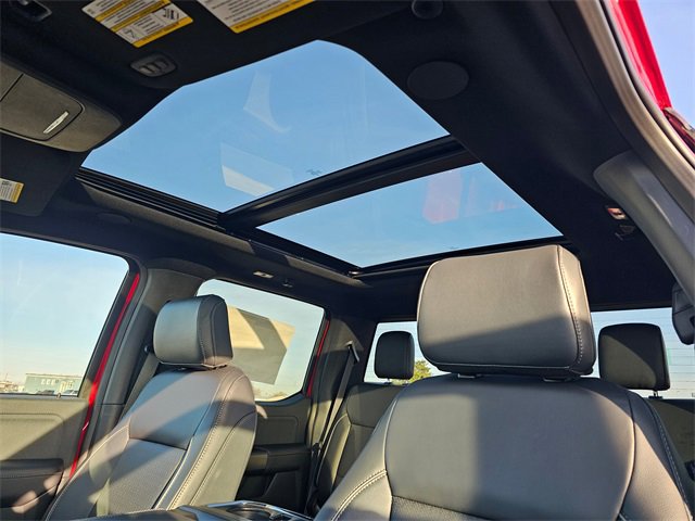 New 2025 Ford F150 Lariat w/ Equipment Group 502A High image 28