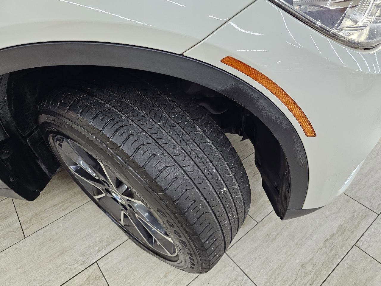 Used 2018 BMW X5 xDrive35i w/ M Sport Package AWD/4WD image 44