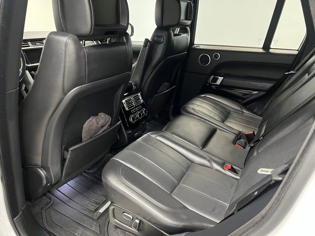 Used 2015 Land Rover Range Rover Supercharged image 43