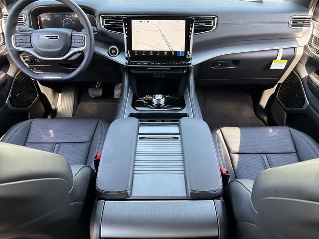 New 2026 Jeep Grand Wagoneer Limited w/ Premium Group II AWD/4WD image 17
