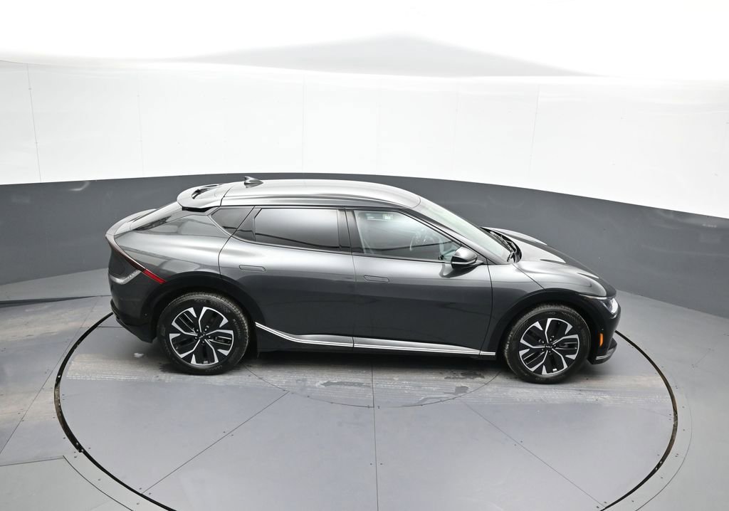 Used 2024 Kia EV6 Wind w/ Wind Technology Package image 37