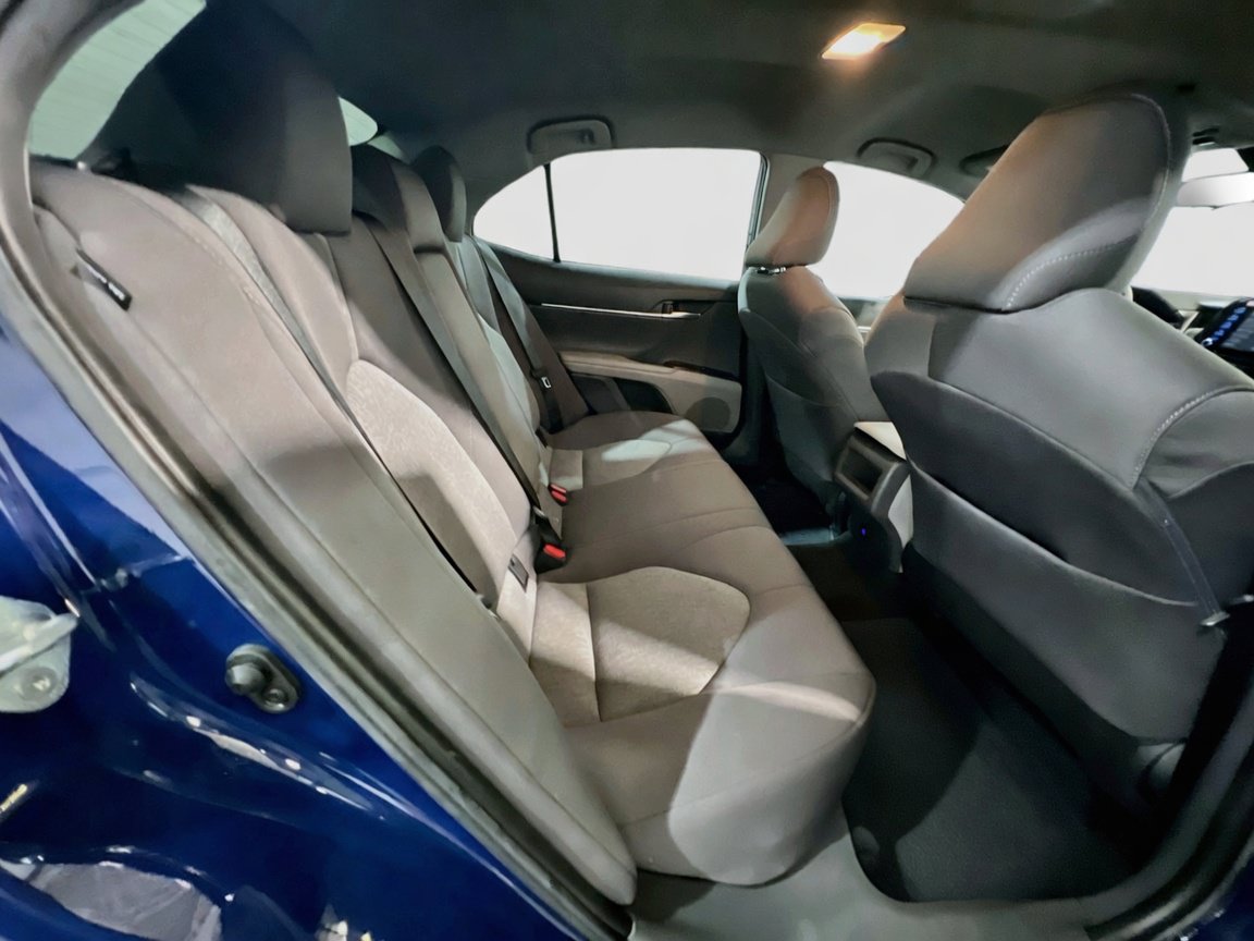 Used 2024 Toyota Camry LE FWD image 18