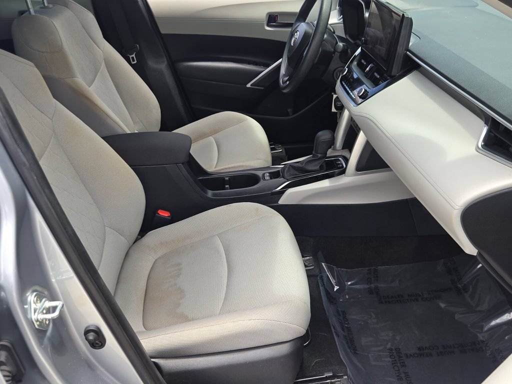 Used 2023 Toyota Corolla Cross L FWD image 16