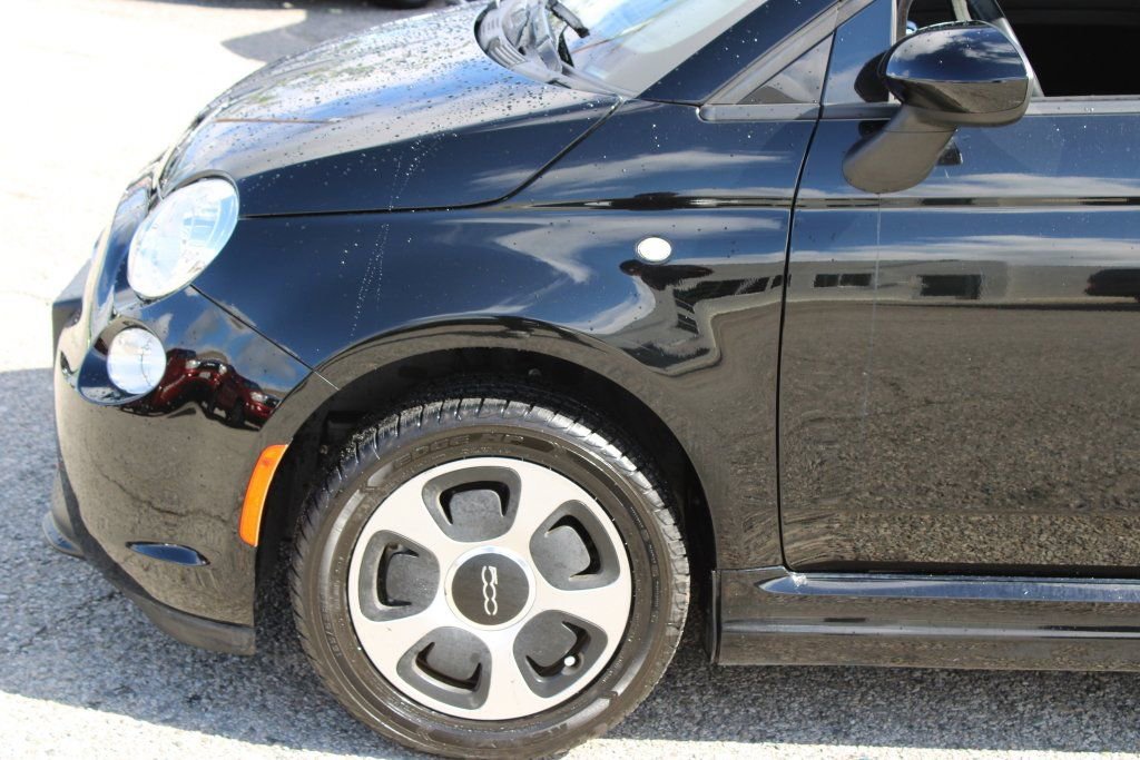 Used 2019 FIAT 500 e image 7