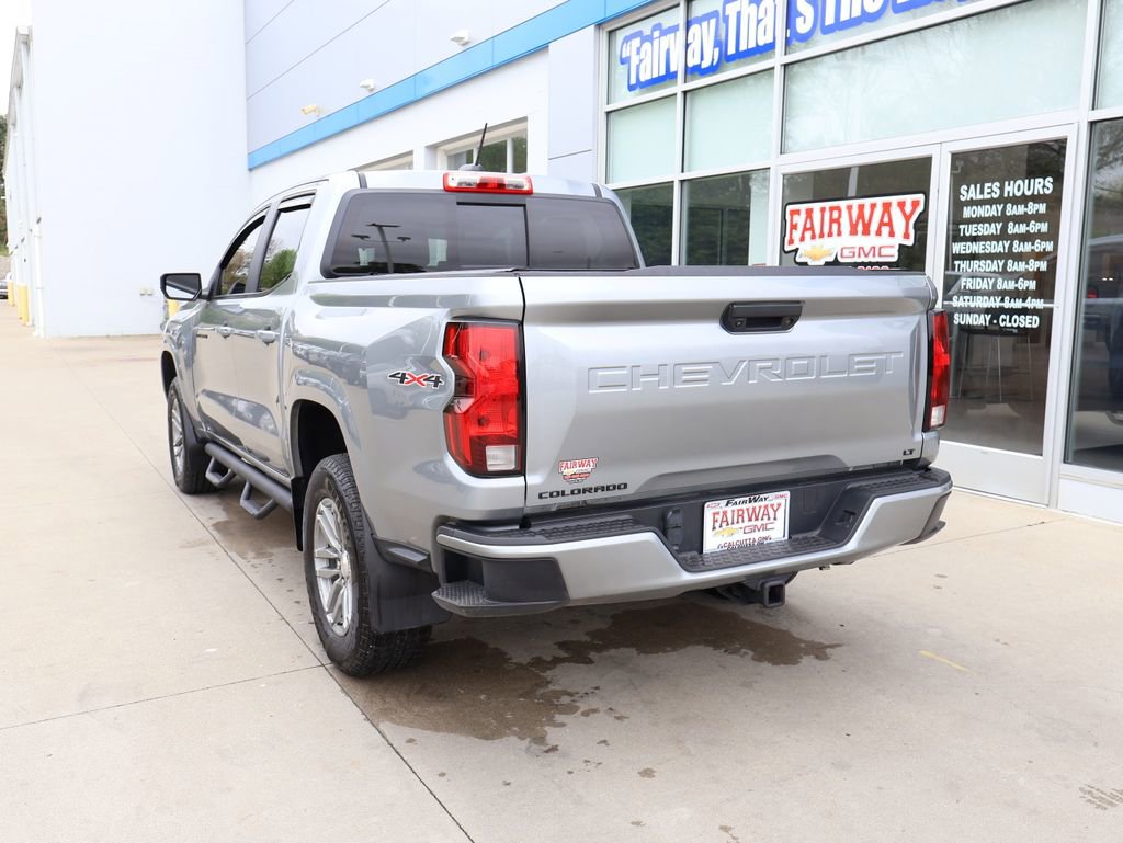 Used 2024 Chevrolet Colorado LT w/ LT Convenience Package AWD/4WD image 8
