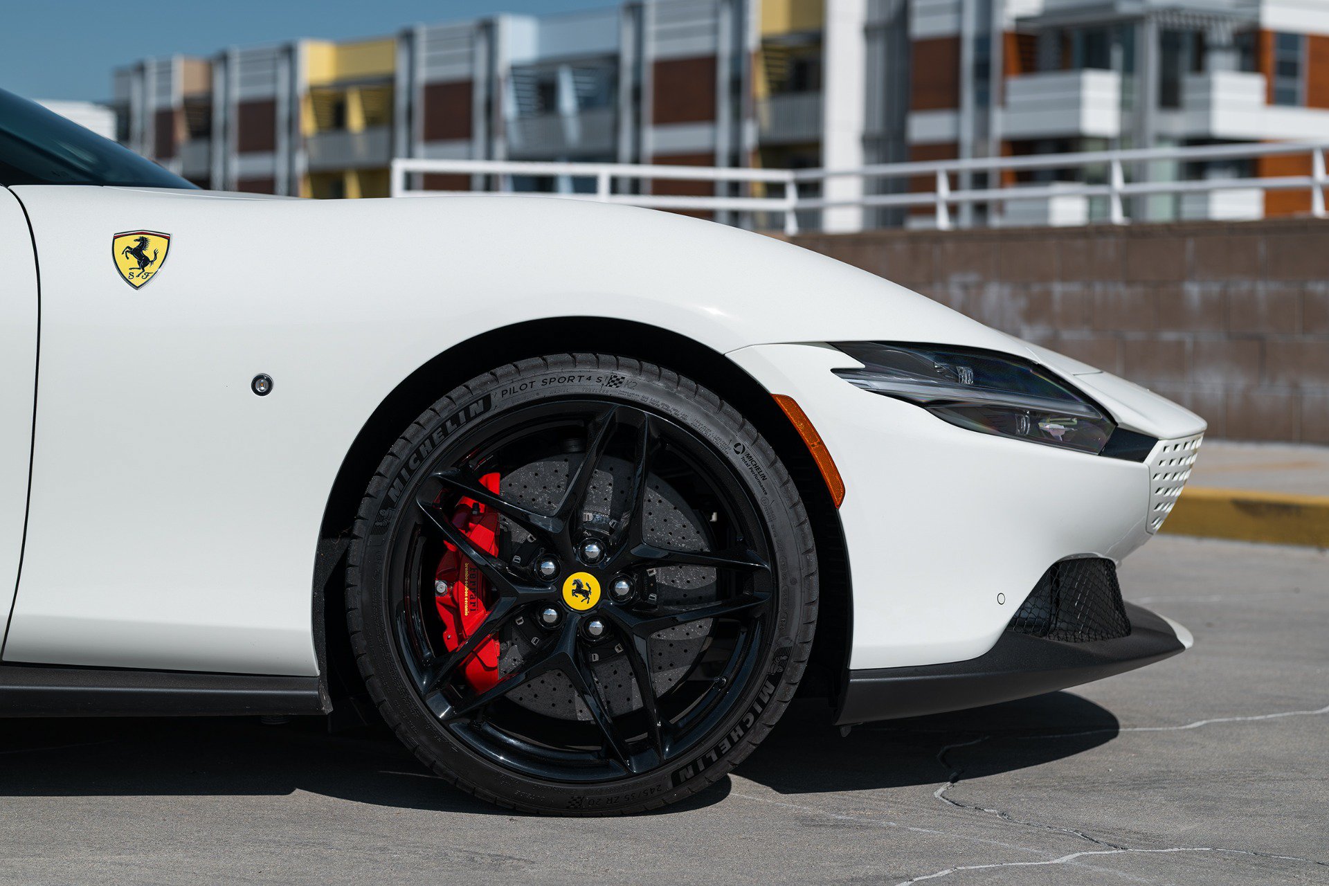 Used 2025 Ferrari Roma Spider RWD image 47