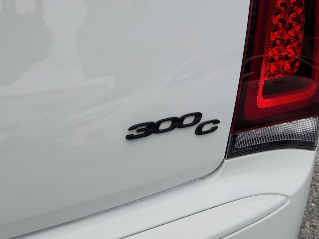 Used 2023 Chrysler 300 C RWD image 31