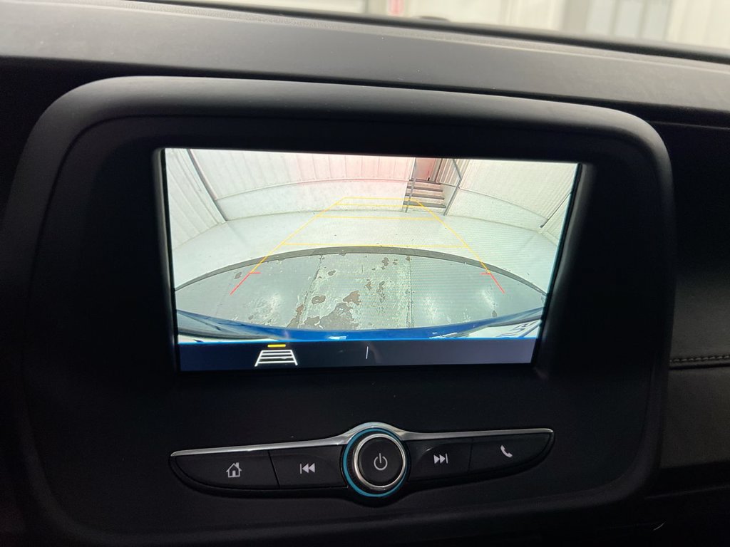 Used 2019 Chevrolet Camaro LT RWD image 15