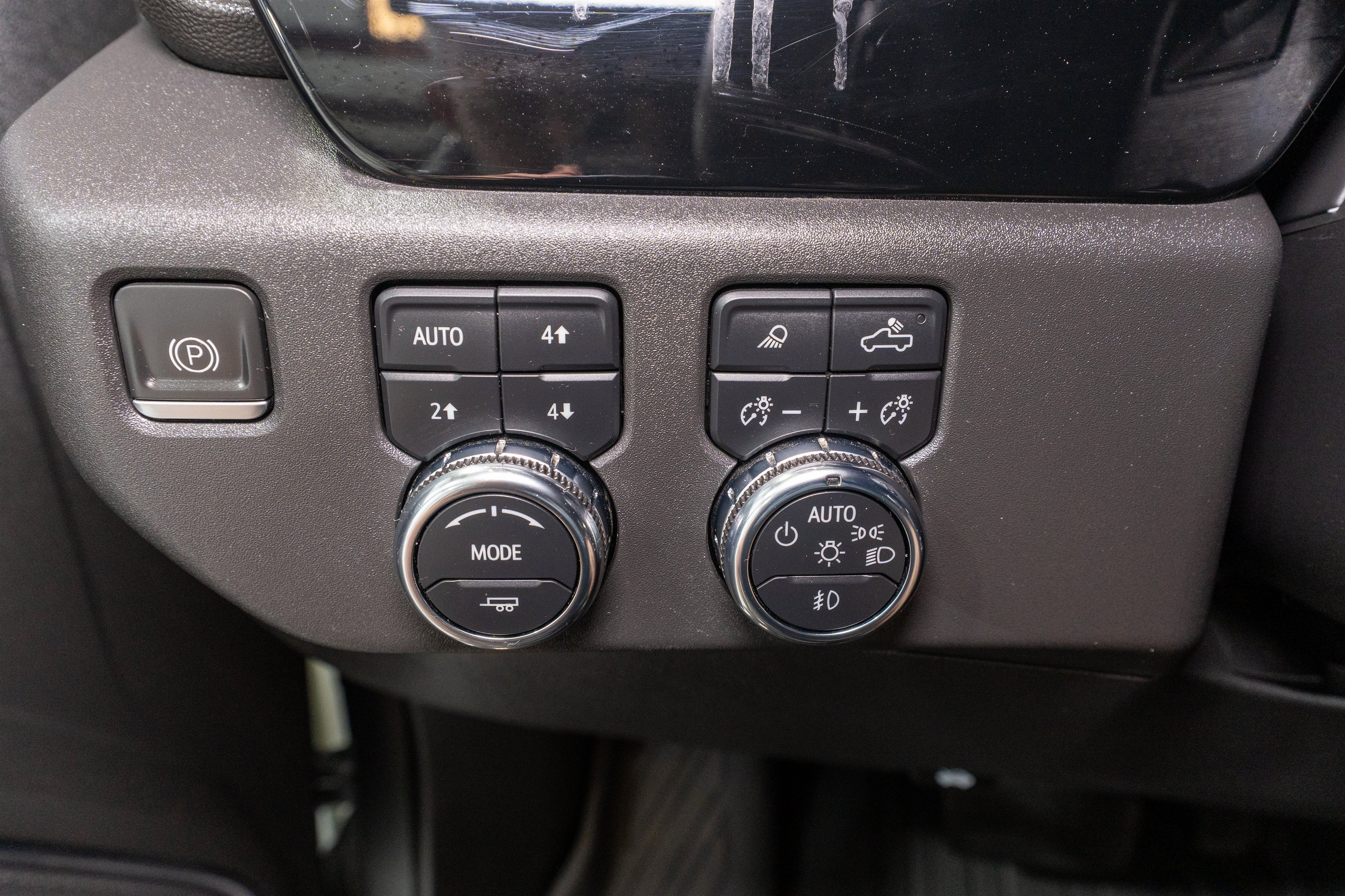 Used 2023 GMC Sierra 1500 SLT w/ SLT Premium Plus Package AWD/4WD image 29