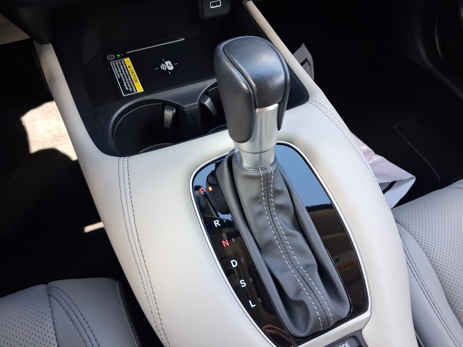 Used 2024 Honda HR-V EX-L image 14