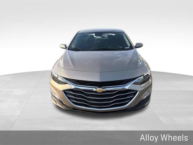 Used 2024 Chevrolet Malibu LT FWD image 5