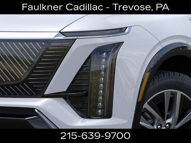 New 2027 Cadillac Vistiq Luxury w/ LPO, Floor Liner Package AWD/4WD image 10