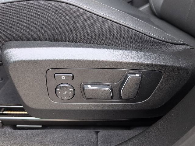 New 2026 BMW X3 xDrive30 image 13