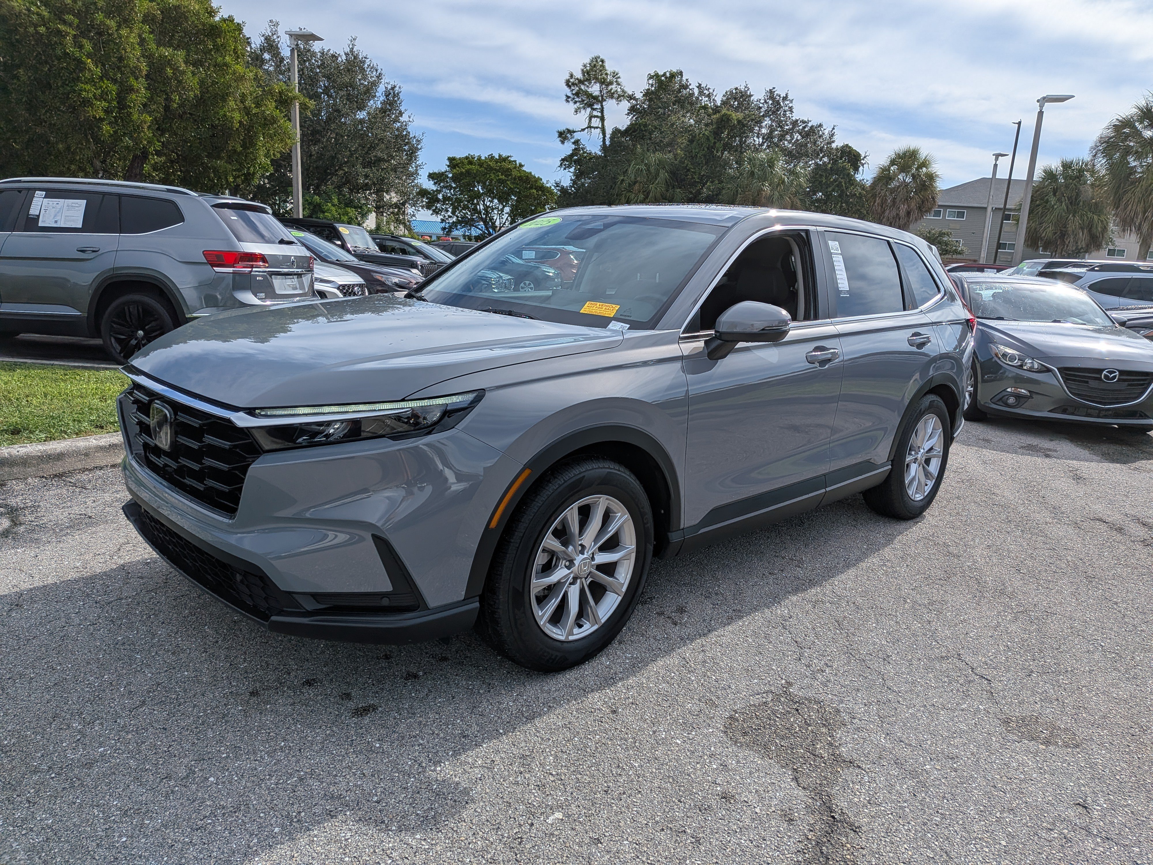 Used 2025 Honda CR-V EX-L image 8