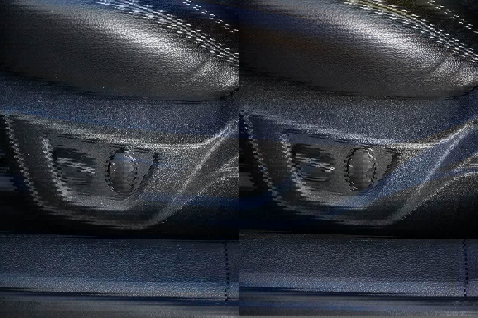 Used 2020 Ford Mustang Premium image 19