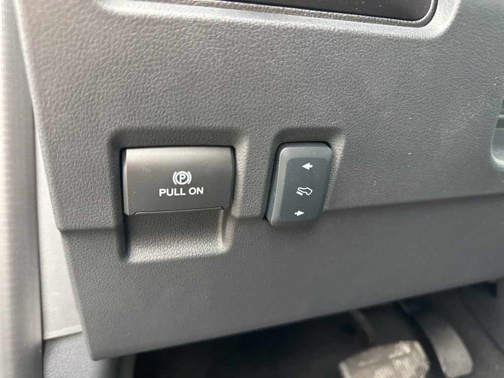 New 2026 Ford F250 Lariat w/ Black Appearance Package image 16