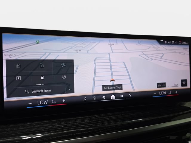Used 2024 BMW X5 xDrive40i w/ M Sport Package AWD/4WD image 18