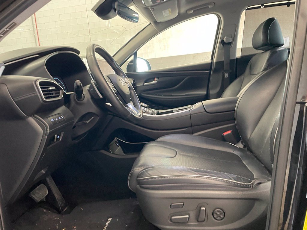 Used 2023 Hyundai Santa Fe Limited AWD/4WD image 10