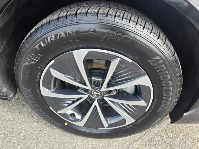 Certified 2023 Lexus RZ 450e Premium w/ Technology Package AWD/4WD image 9