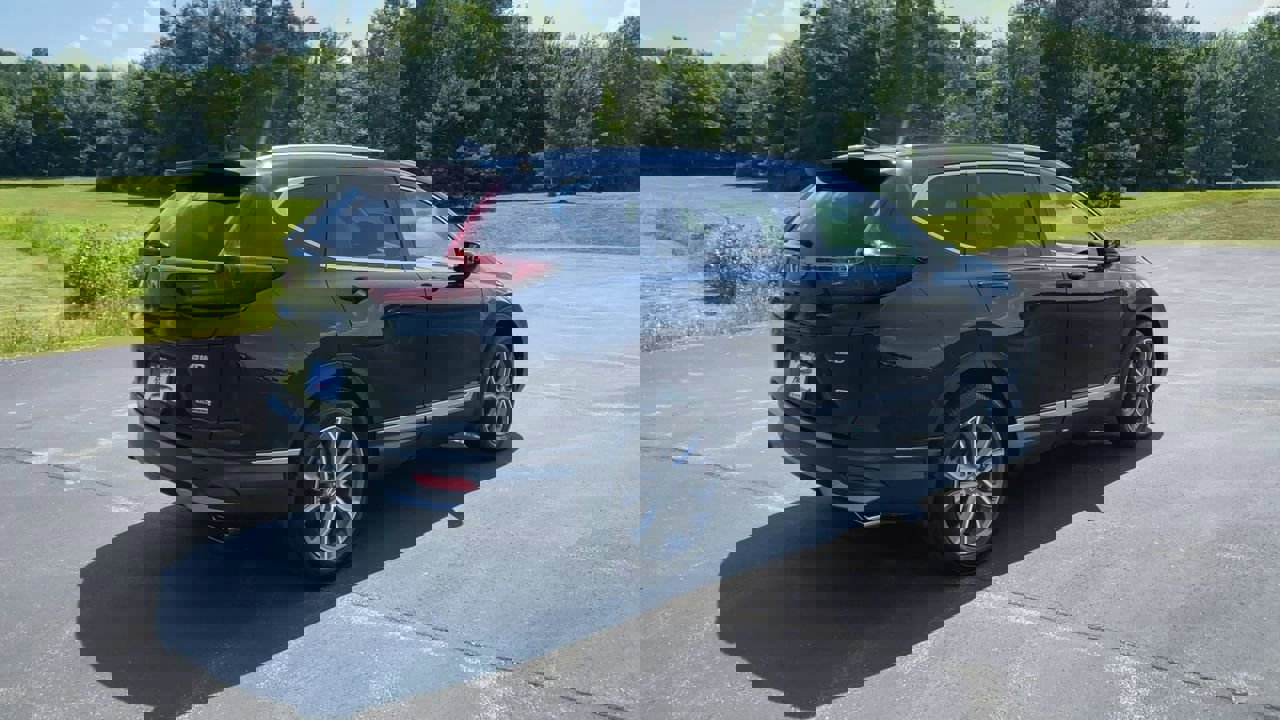 Used 2022 Honda CR-V Touring image 9