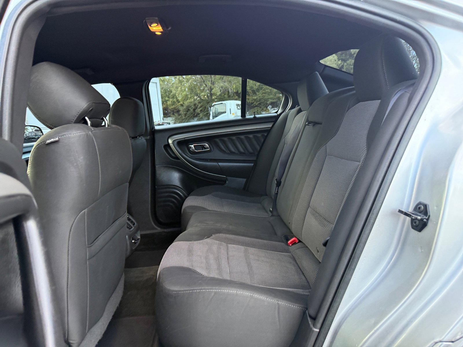 Used 2014 Ford Taurus SEL w/ Equipment Group 201A image 16