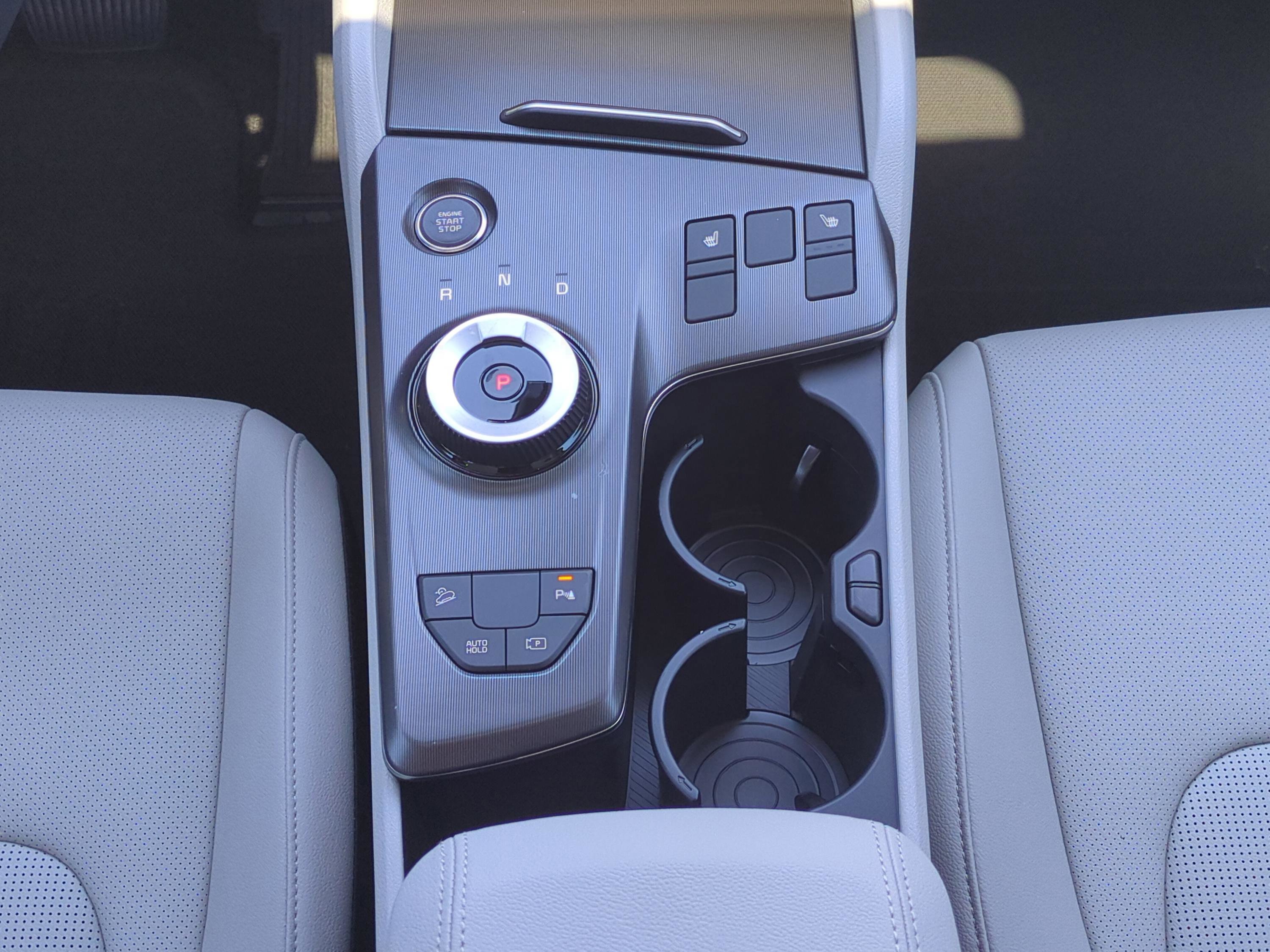 New 2026 Kia Sportage EX image 18