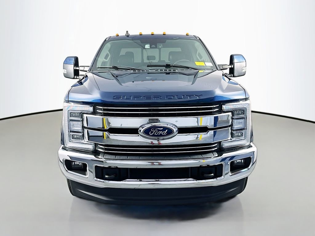 Used 2019 Ford F350 Lariat w/ Lariat Ultimate Package AWD/4WD image 2
