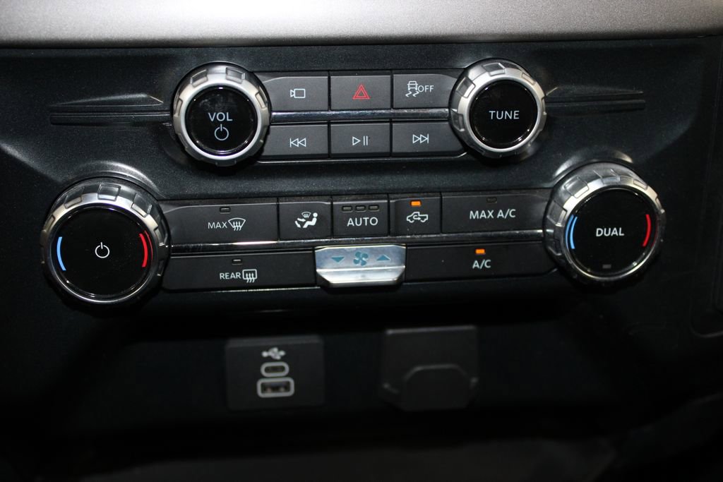 Used 2025 Ford F150 XLT w/ Equipment Group 301A Standard image 43