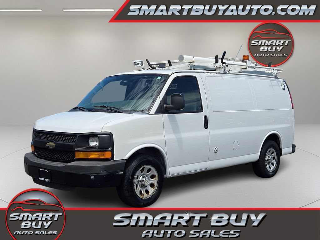 Used 2011 Chevrolet Express 1500 RWD image 1