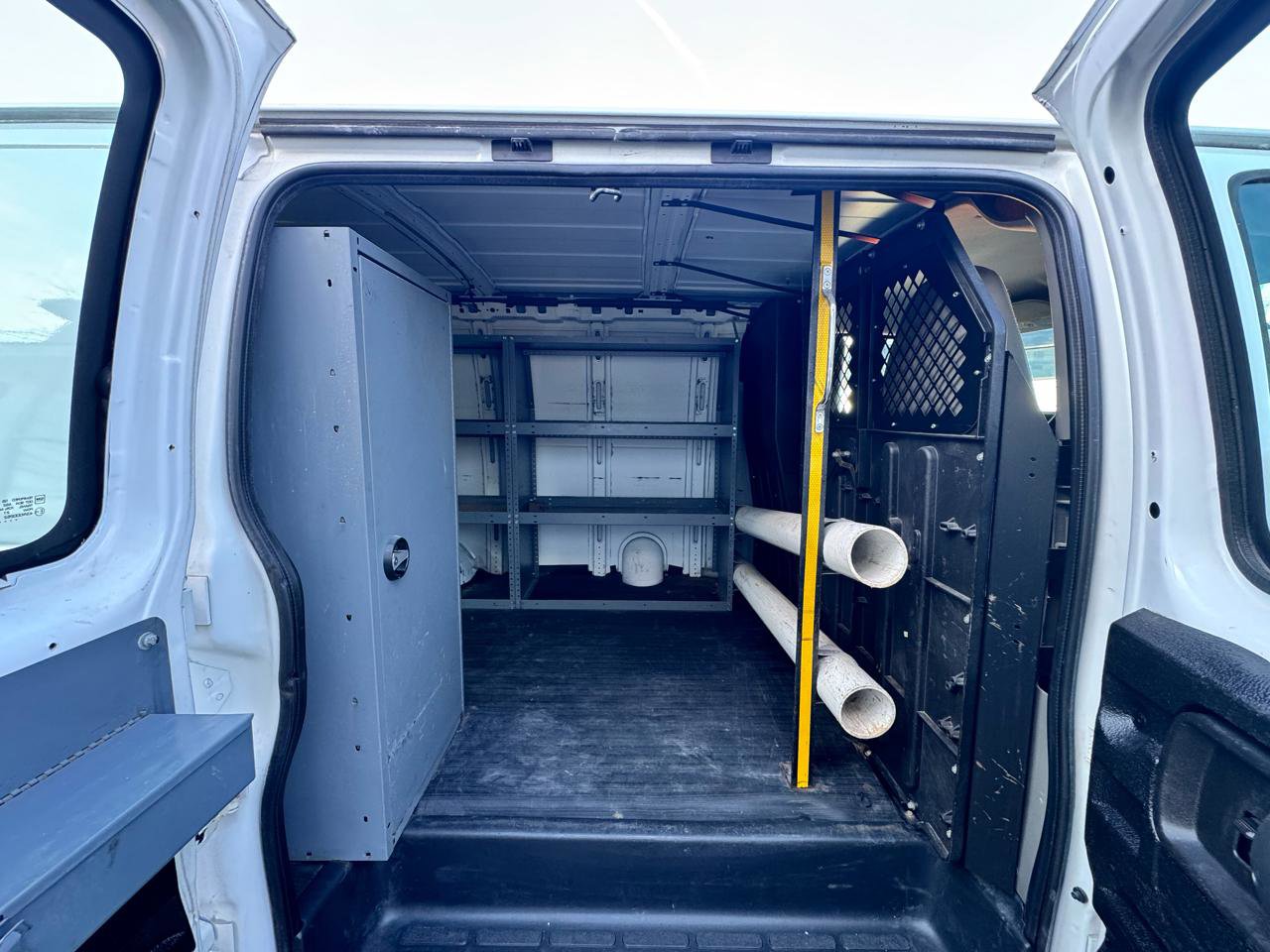 Used 2013 GMC Savana 2500 w/ Cold Climate Package image 35