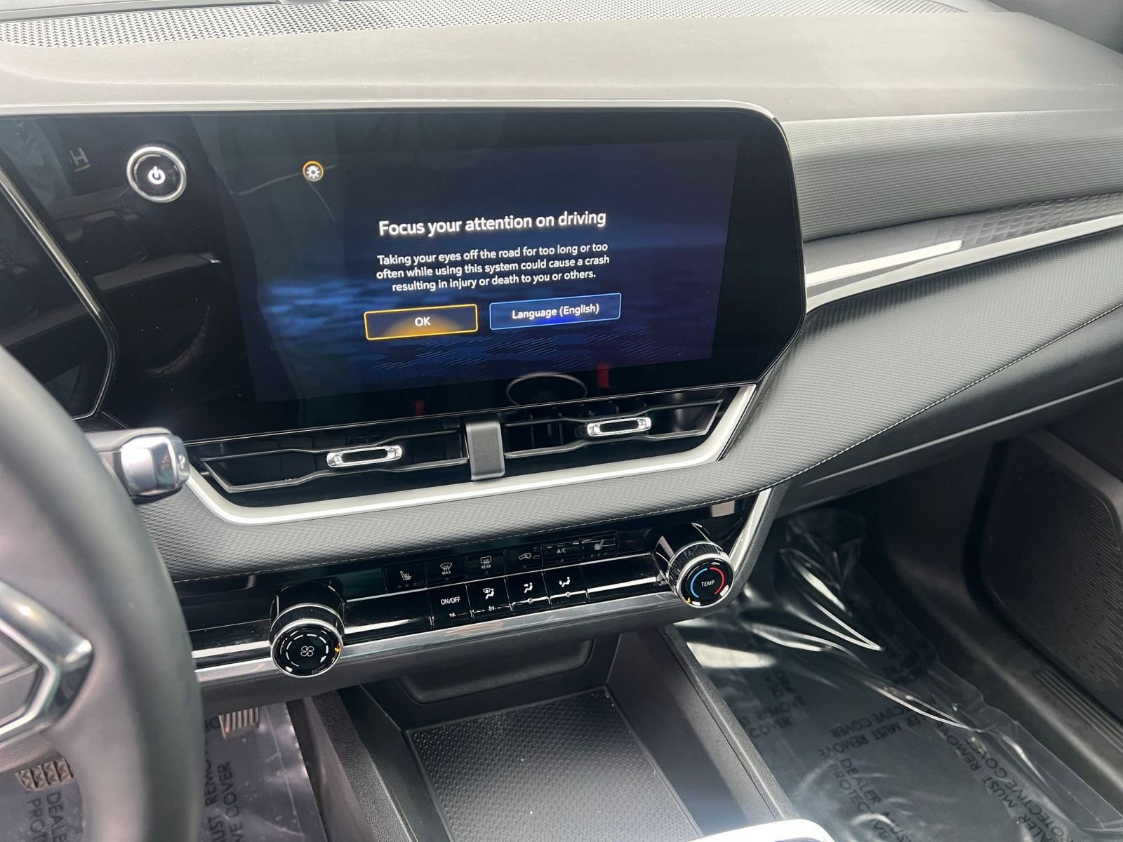 Used 2025 Chevrolet Equinox LT image 21