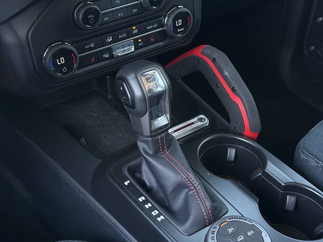 Used 2025 Ford Bronco Heritage Edition AWD/4WD image 19