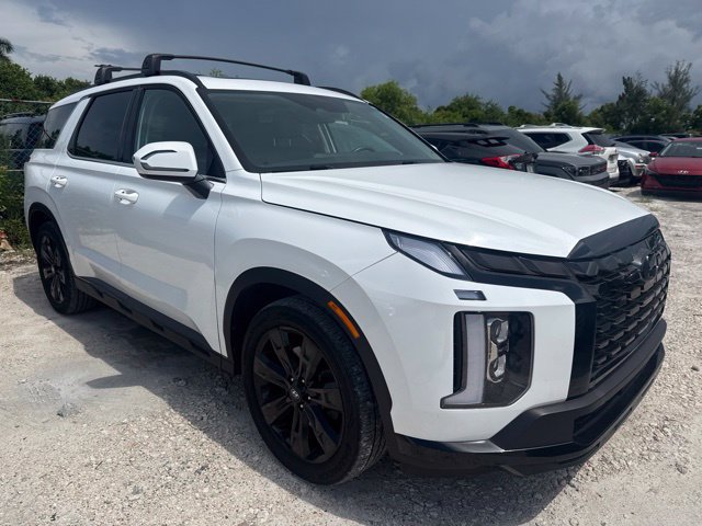 Used 2024 Hyundai Palisade XRT FWD image 3