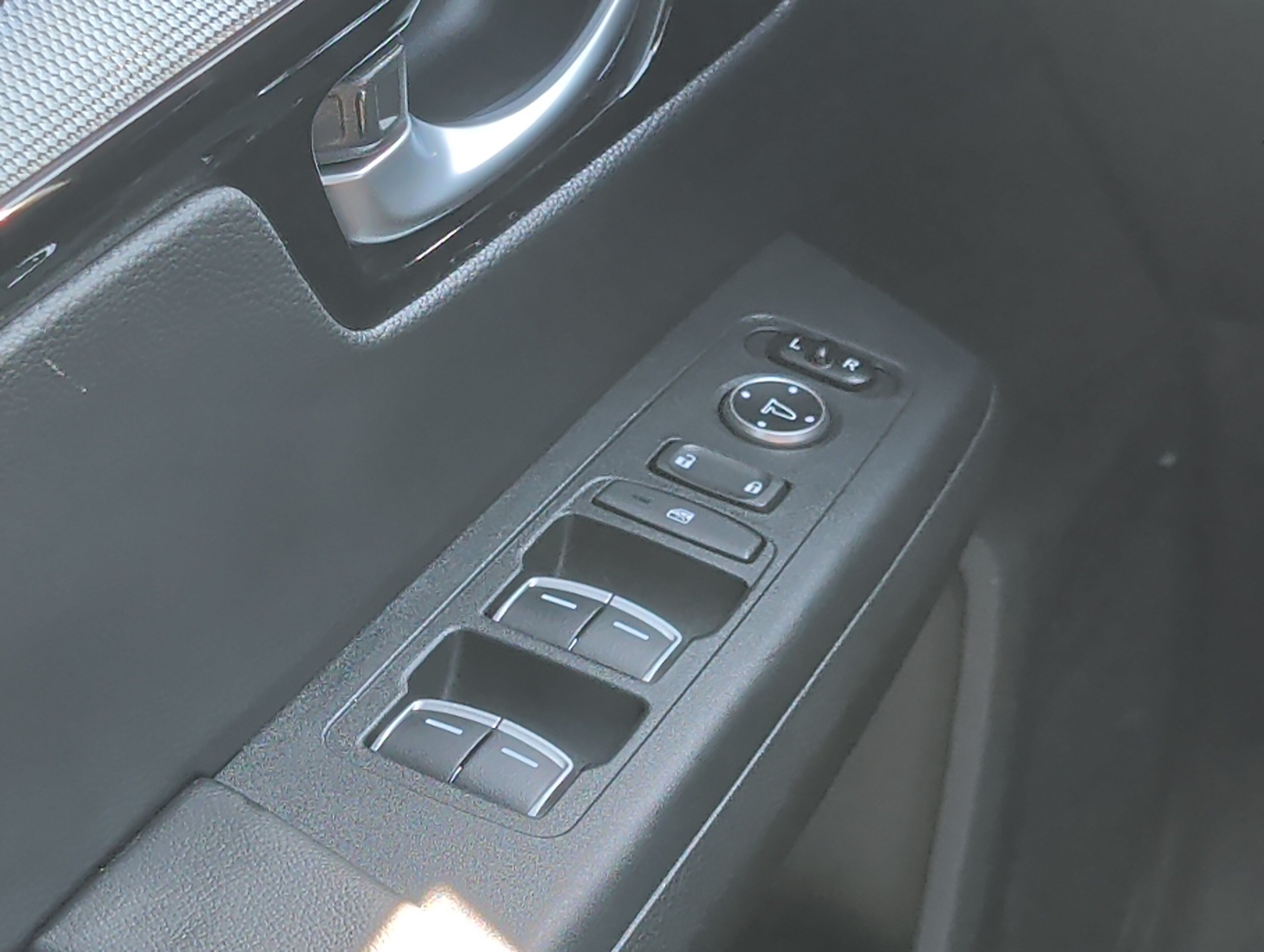 Used 2024 Honda CR-V Sport Touring image 21