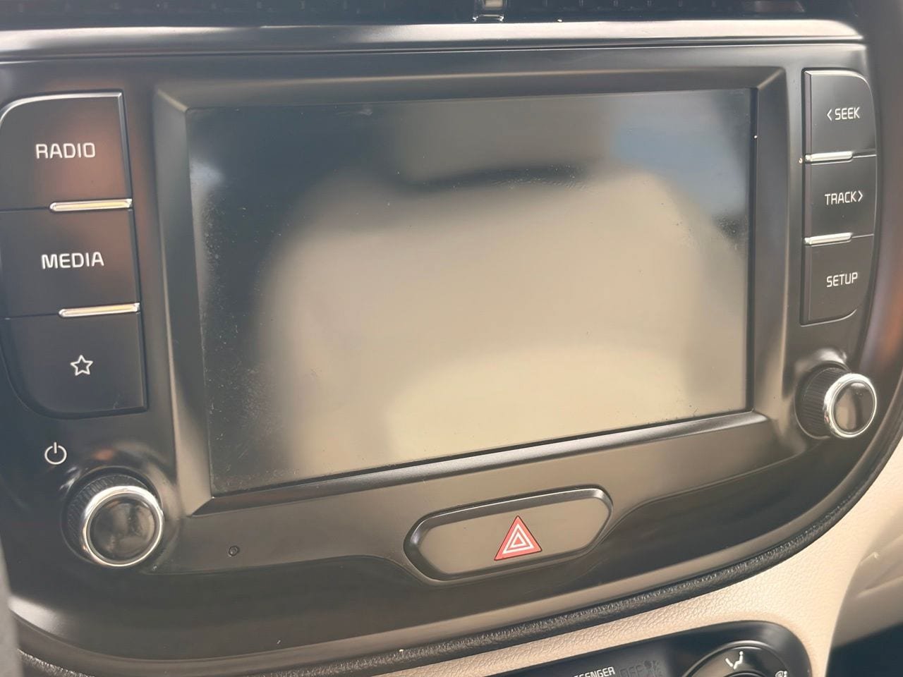 Used 2023 Kia Soul LX w/ LX Technology Package FWD image 24