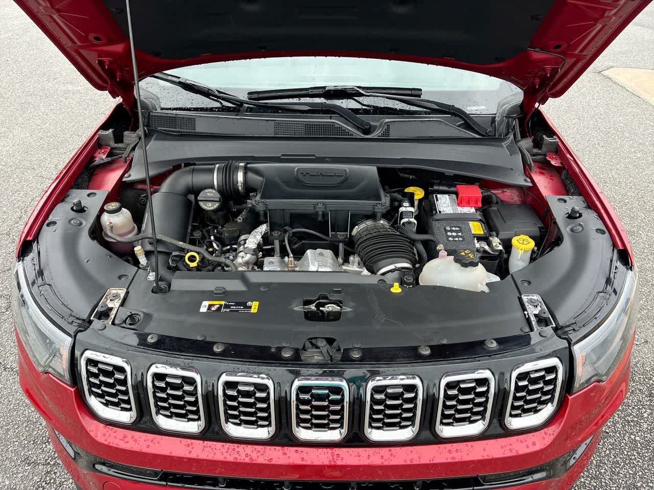 Used 2025 Jeep Compass Limited AWD/4WD image 28