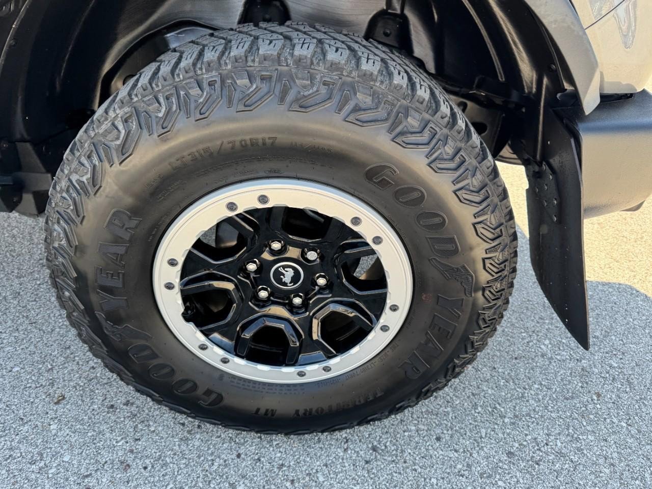 Certified 2023 Ford Bronco Big Bend w/ Sasquatch Package image 7