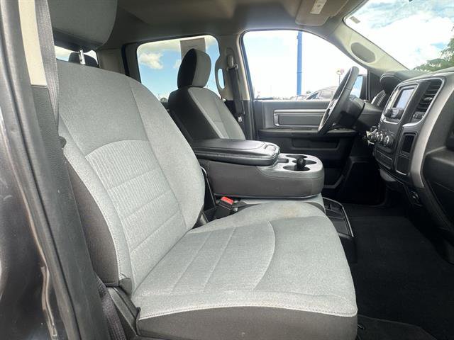 Used 2022 RAM 1500 Classic SLT image 24