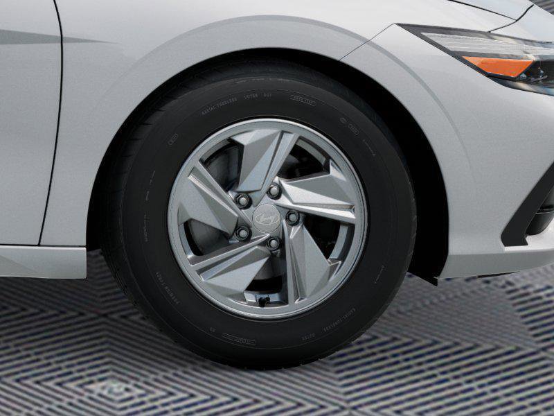New 2026 Hyundai Elantra SE image 8