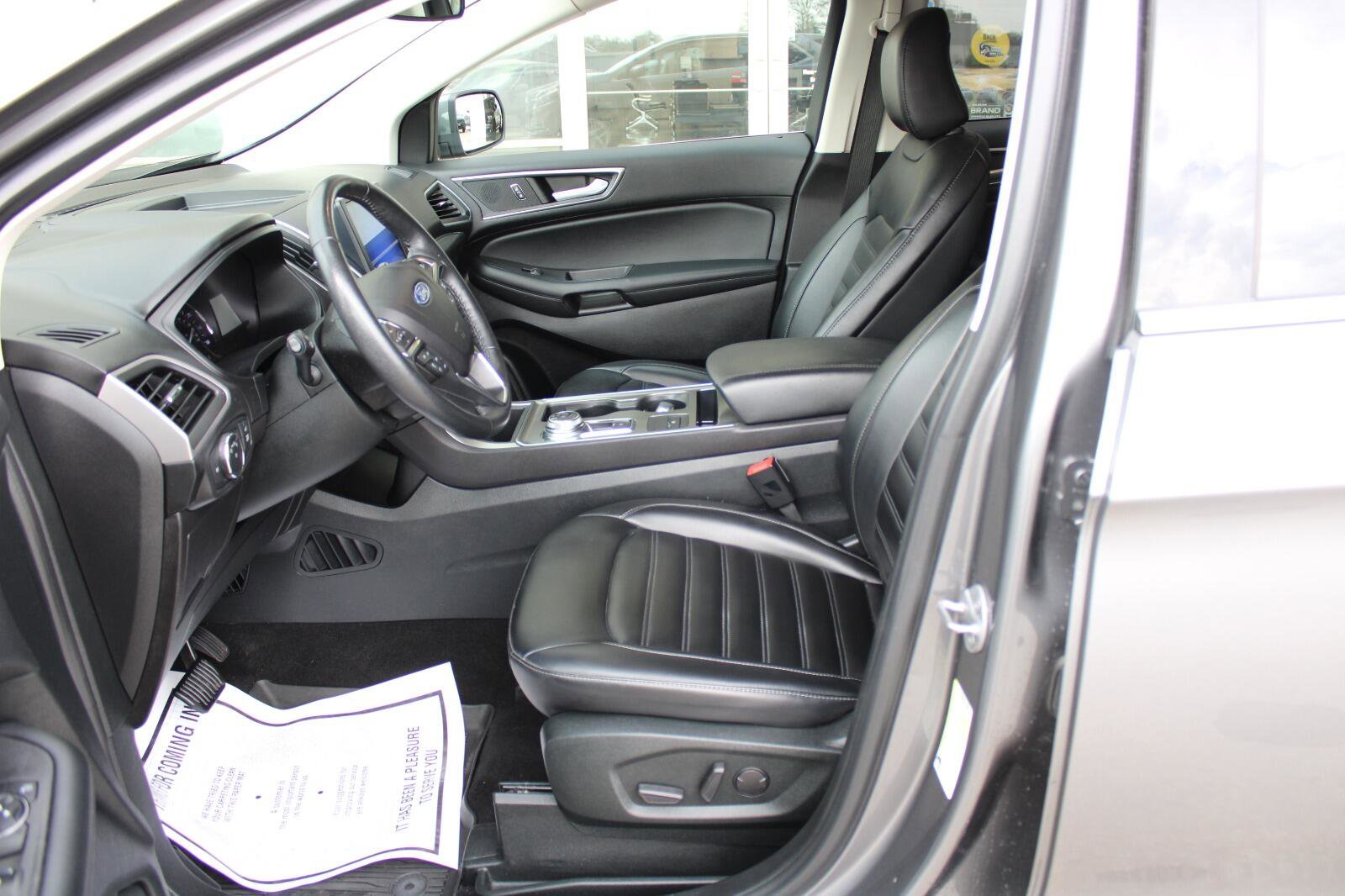 Used 2022 Ford Edge SEL w/ Convenience Package AWD/4WD image 12